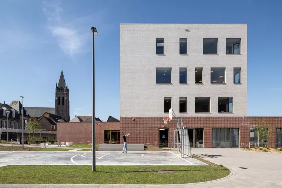 basisschool avelgem buitensportveld